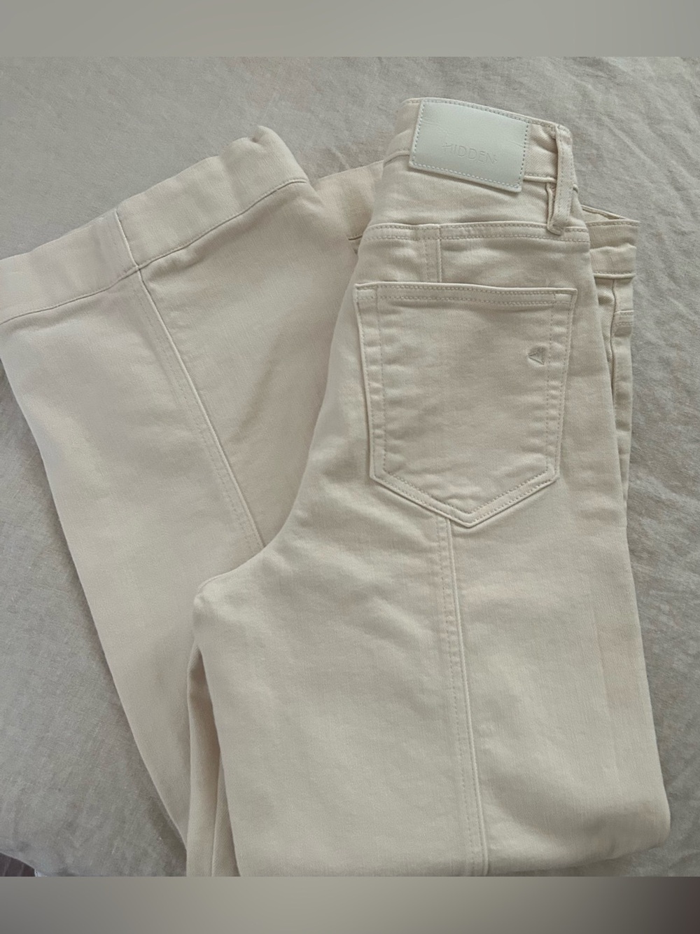 Hidden Los Angeles Cream High-Waist Jeans